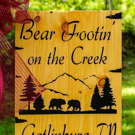Bear Footin' On The Creek Villa Gatlinburg Bagian luar foto