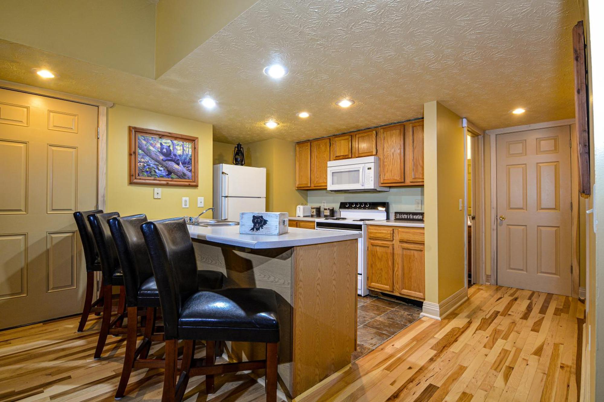 Bear Footin' On The Creek Villa Gatlinburg Ruang foto