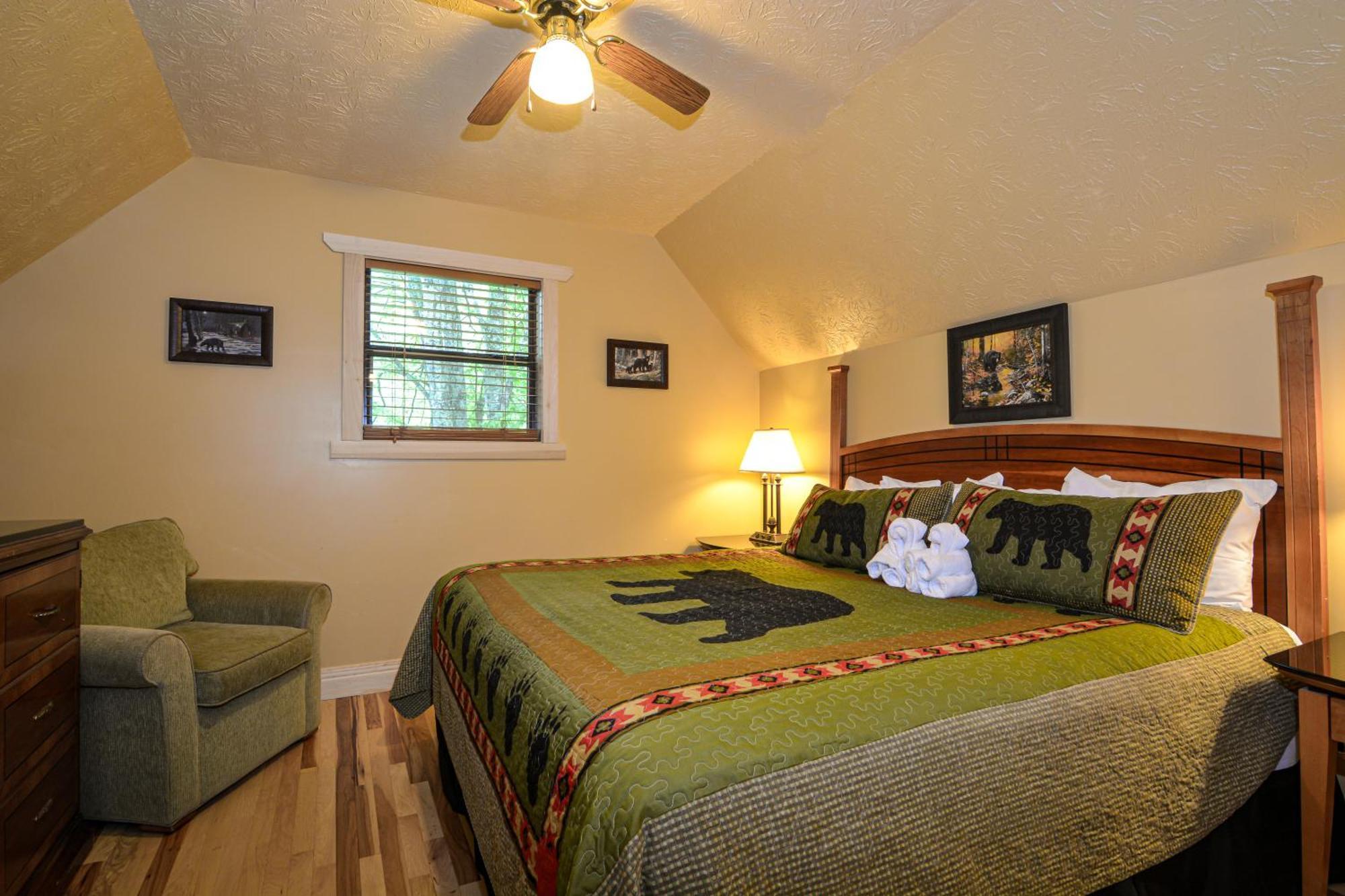 Bear Footin' On The Creek Villa Gatlinburg Ruang foto