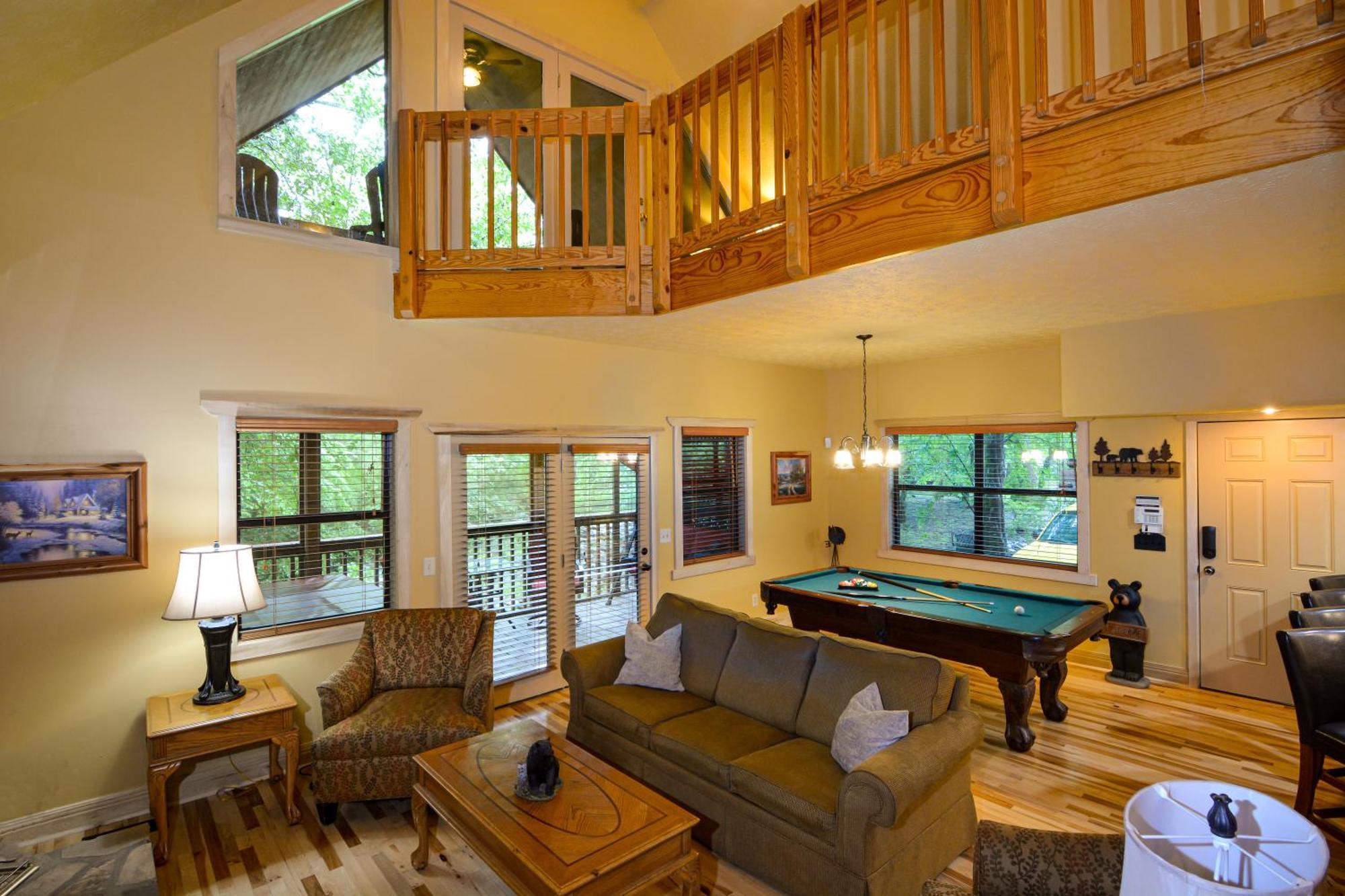 Bear Footin' On The Creek Villa Gatlinburg Ruang foto