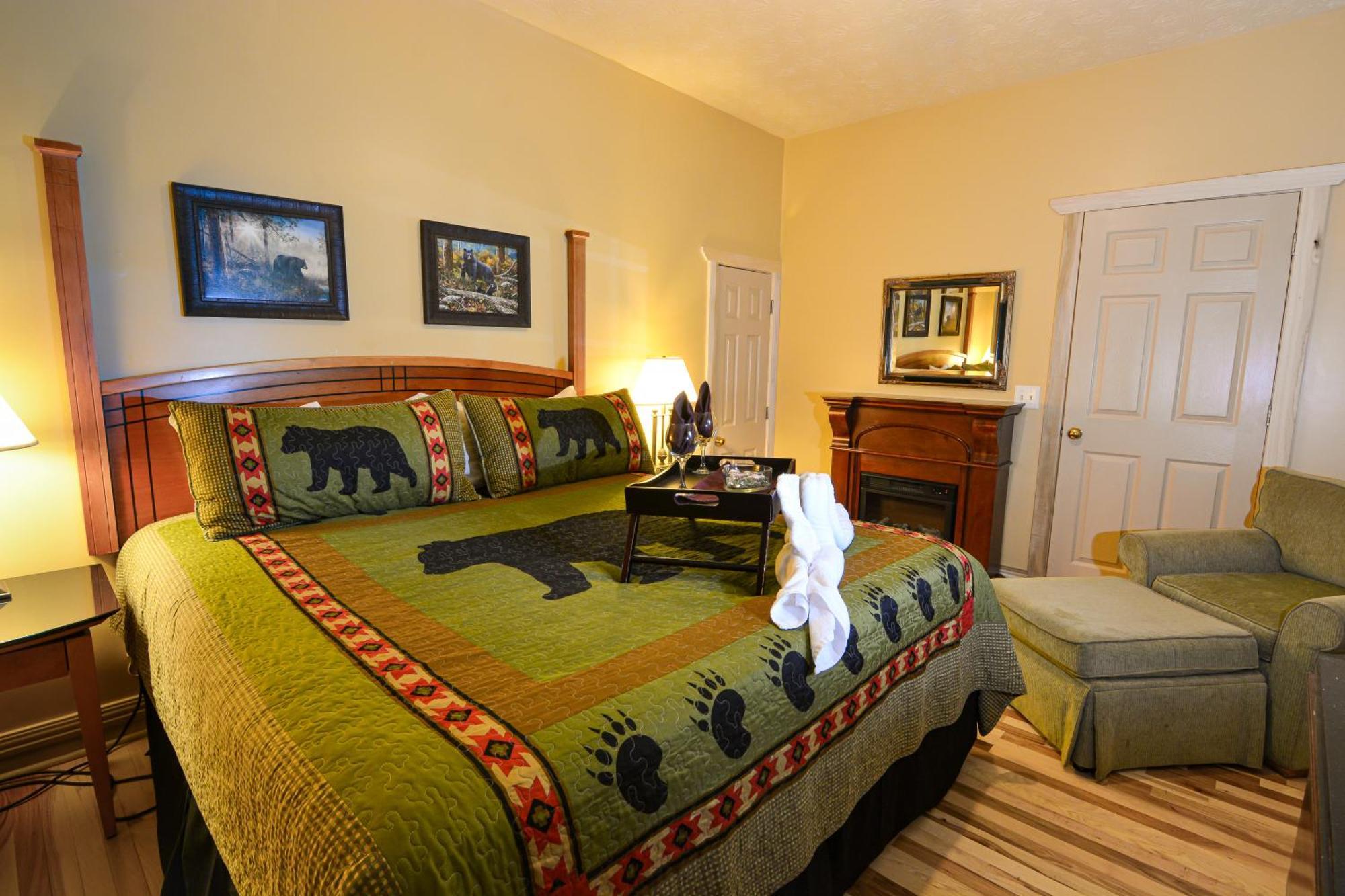 Bear Footin' On The Creek Villa Gatlinburg Ruang foto